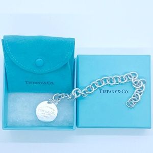 Return to Tiffany’s Jewelry Round Tag Bracelet